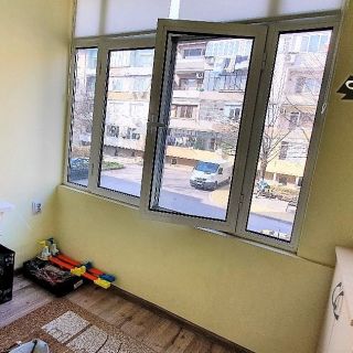 Продава апартамент след основен луксозен ремонт в гр. Хасково 