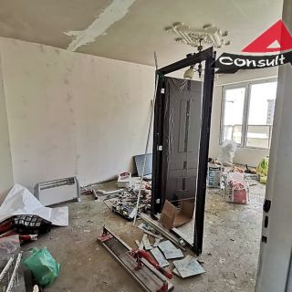 Астарта-Х Консулт продава тристаен апартамент в гр.Димитровград